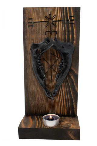 Image of Að unni & love bindrune blackened deer jawbone altar