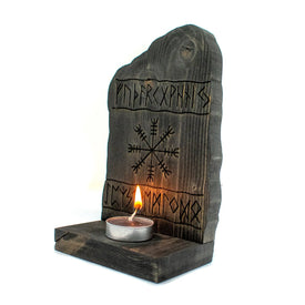 Rune stone Ægishjálmr altar