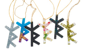 Safe Travels Protection Bindrune Talisman – Hand-Poured Resin