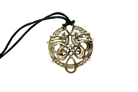 Image of knotwork wolf head pendant