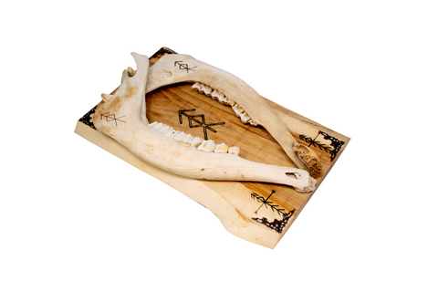 Image of home protection double elk jawbone hanger