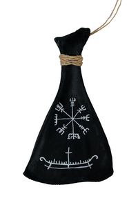 blackened deer scapula hanger