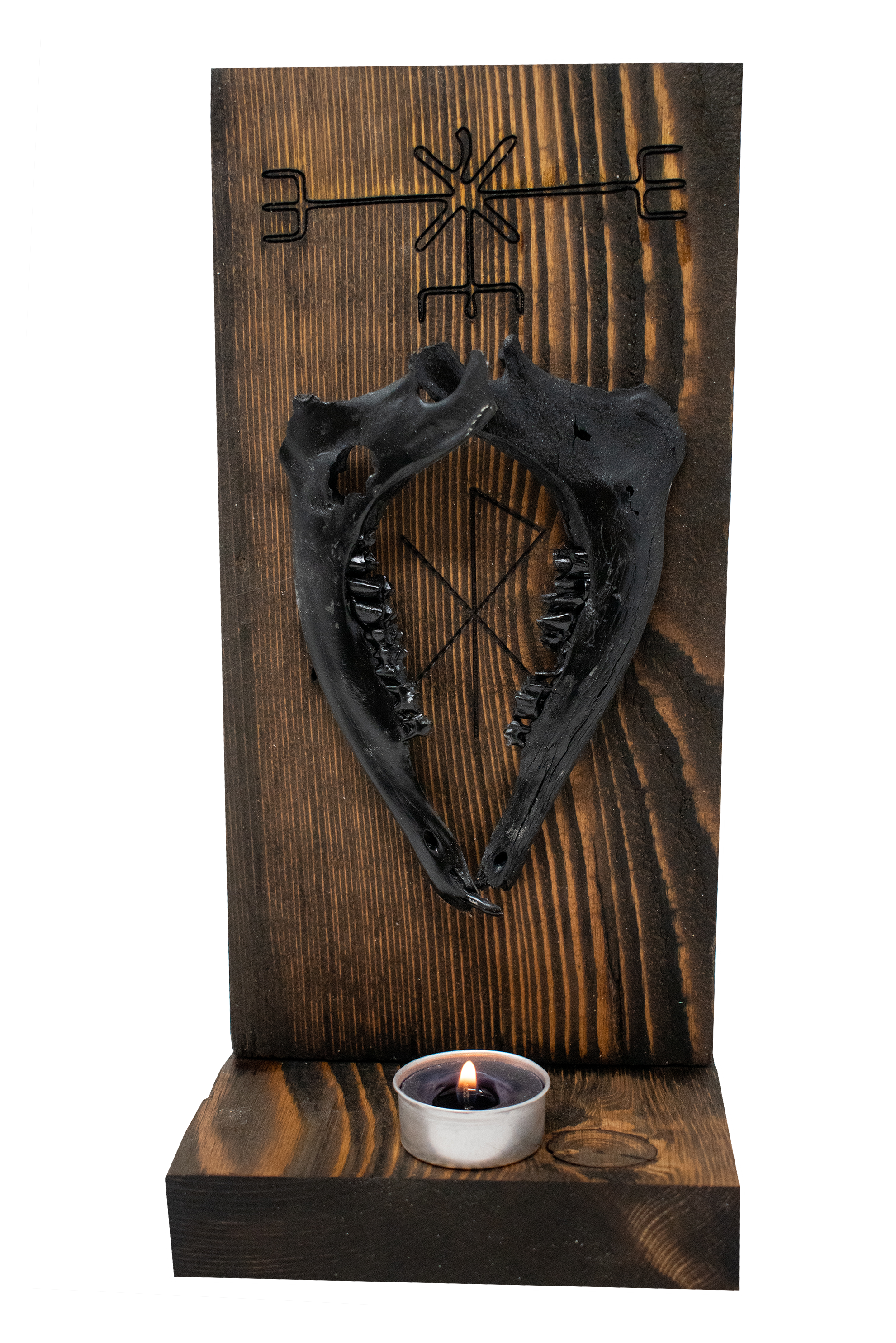 Að unni & love bindrune blackened deer jawbone altar
