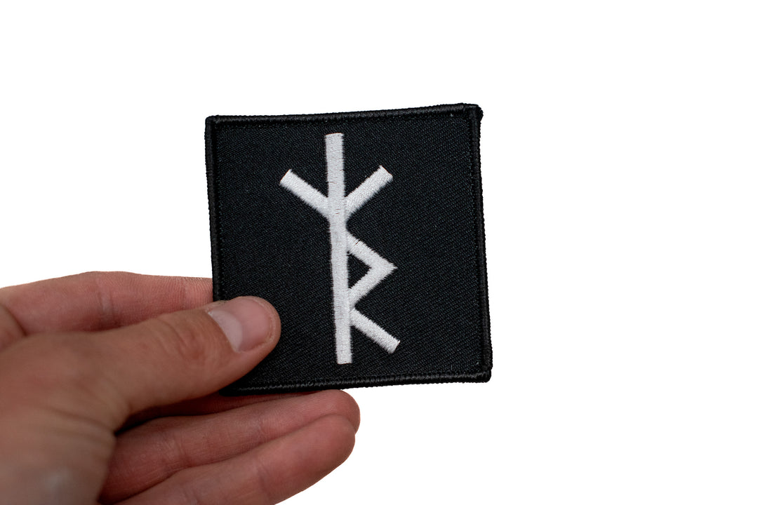 Oddity Patch Rome Safe travels bindrune patch – Oreamnos Oddities