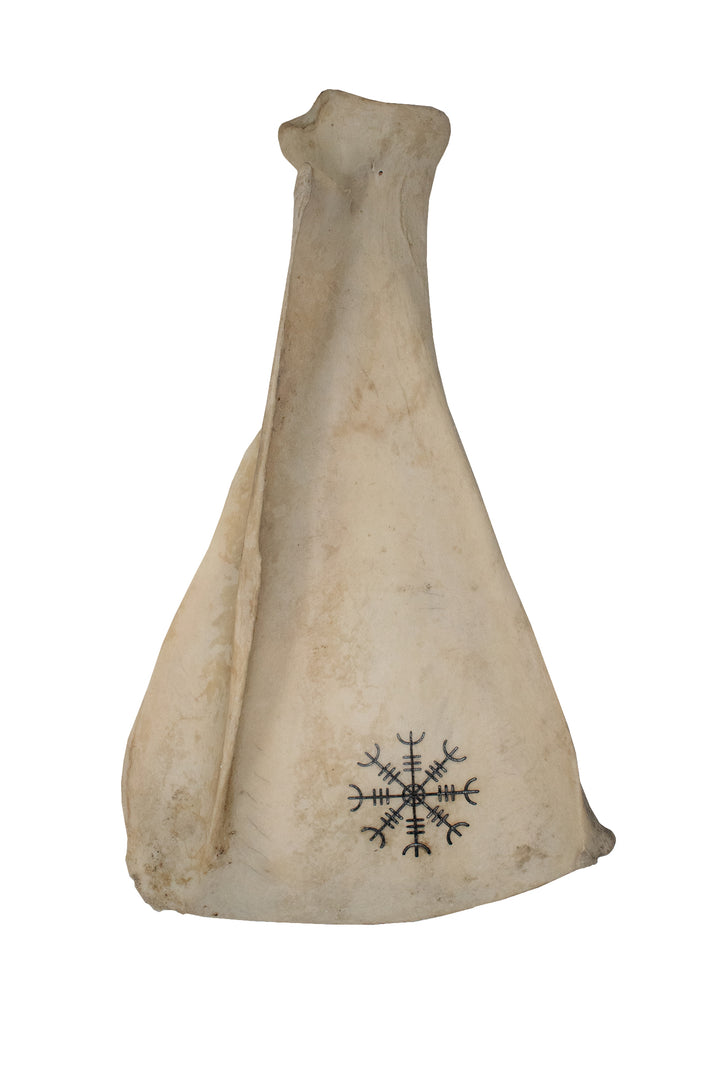 Engraved elk scapula incense dish – Ritual Bone Series