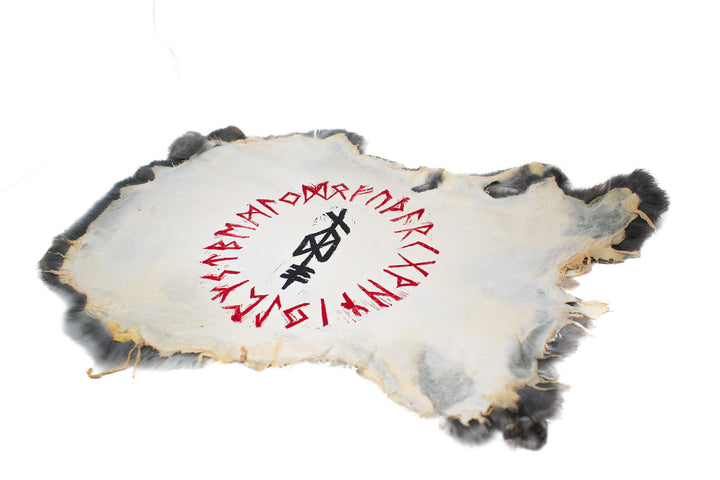 Odin bindrune - rabbit hide altar cloth