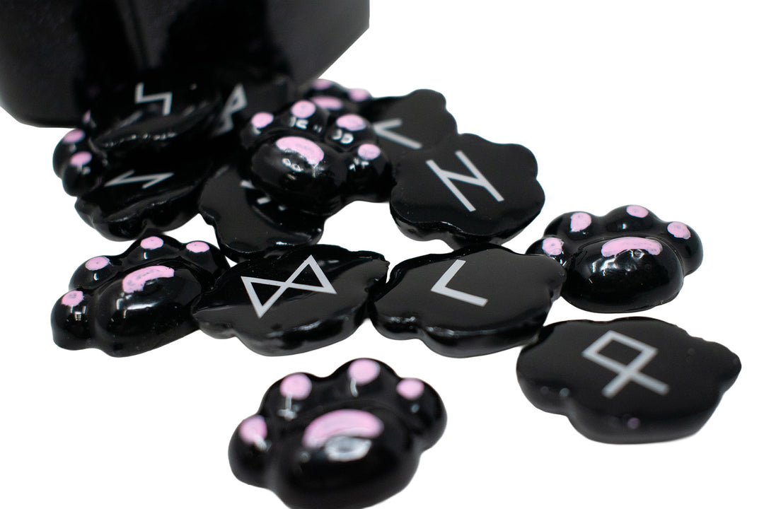 Witch's Familiar Rune Set with Storage Box