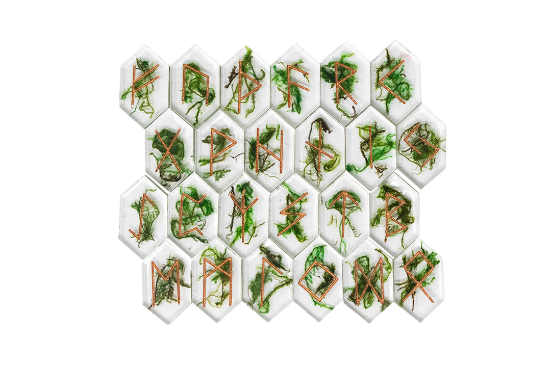 moss elder futhark rune set