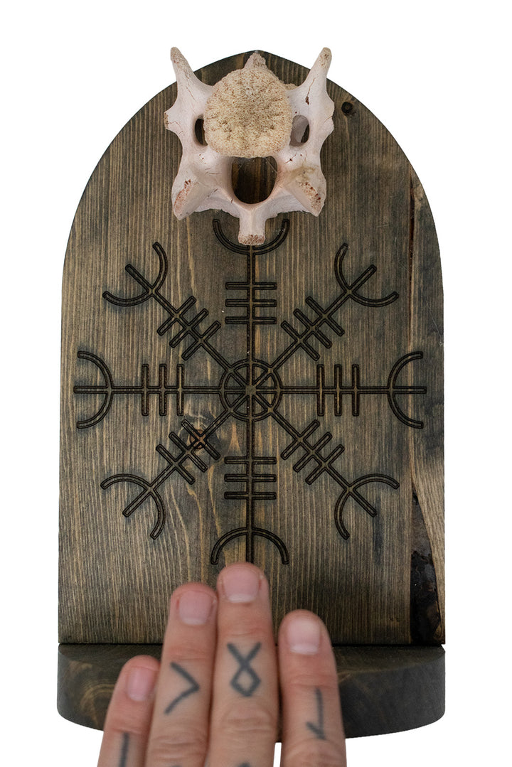 Deer Vertebra Helm of Awe Altar
